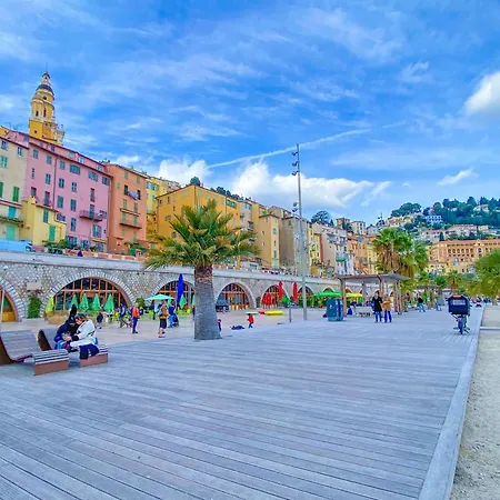 Cosy - Bord De Lejlighed Menton